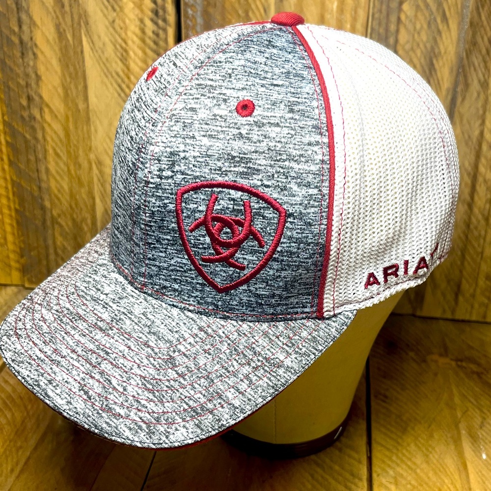 Ariat 110 Flexfit Tech Mens Baseball Cap Mesh Snapback Trucker Shield Logo Gray